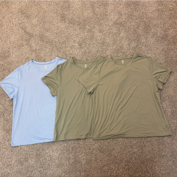 uinke Tops - UINKE Women’s Activewear Moisture Wicking T-shirt pack of 3 Blue and Green 2XL